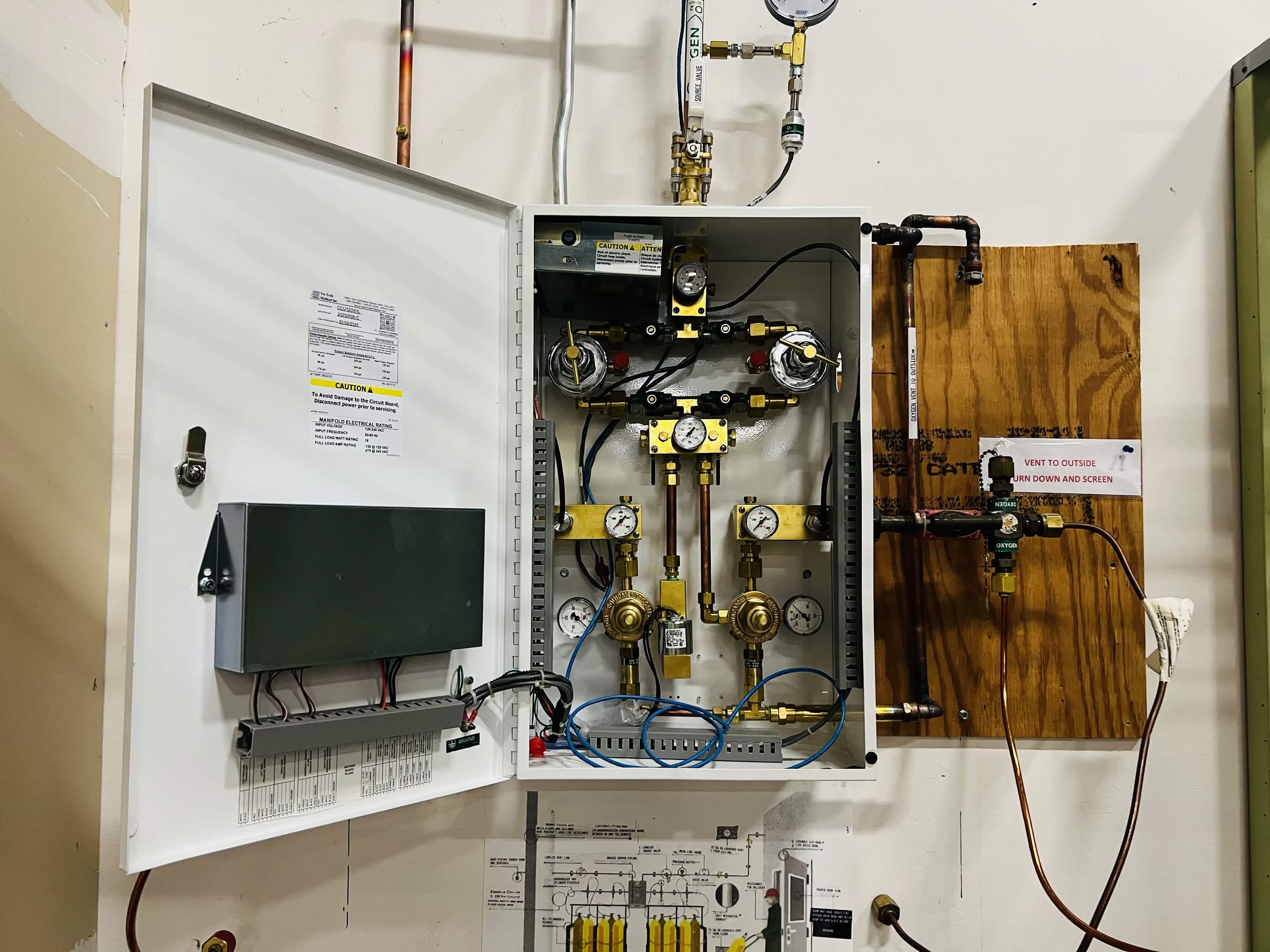 Medical gas manifold system with regulators and piping